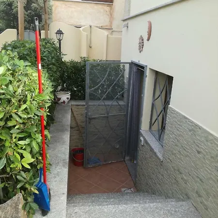 Casa A Mare E Rocce Hébergement de vacances *
